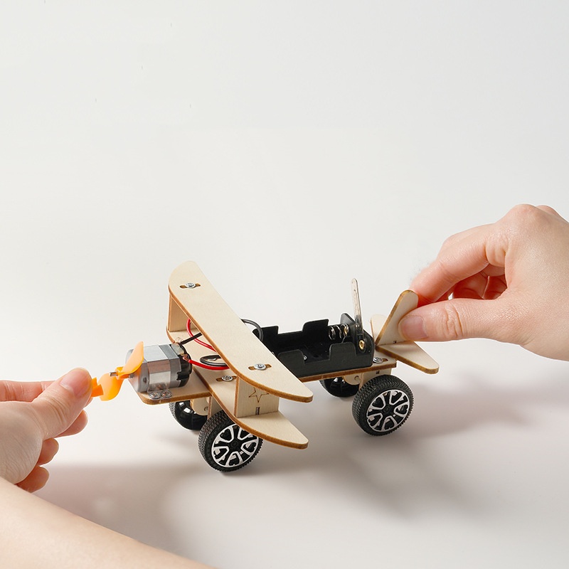 Zestaw do samodzielnego montaż – Hobby Is Science recenzja i cena
